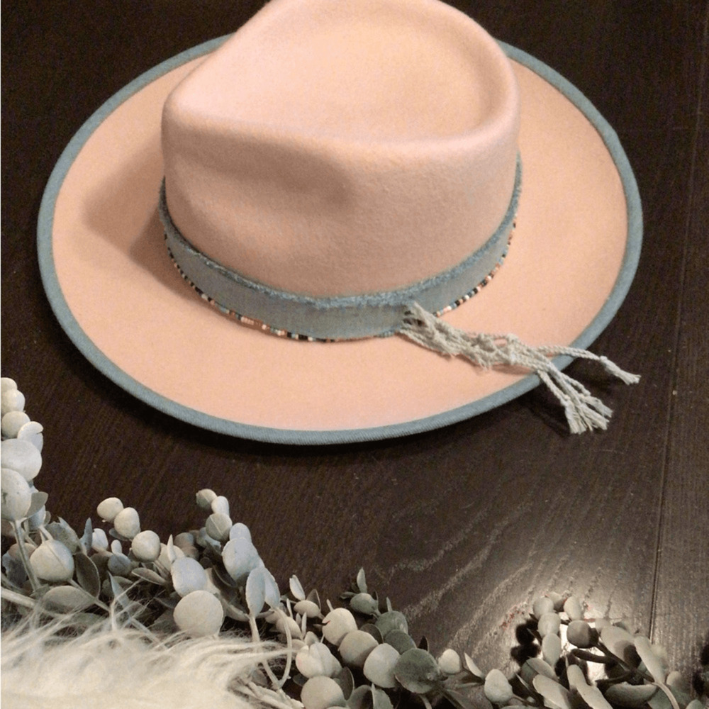 NEW! Rare Wyeth seed bead denim rancher